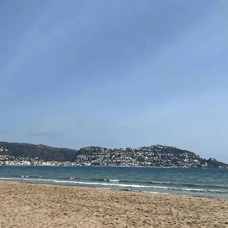 Piso Vista Mar Al Lado De Playa Av-19