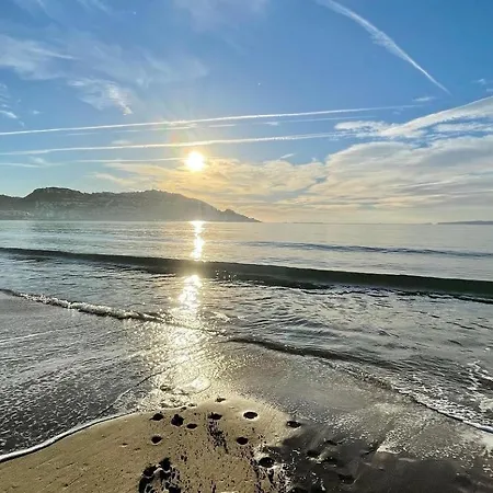 Lägenhet Piso Vista Mar Al Lado De Playa Av-19 Rosas