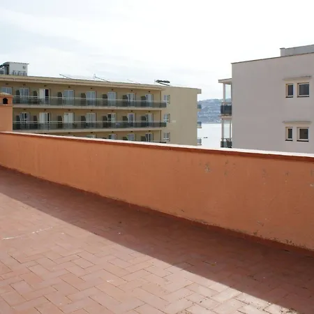 Apartment Piso Vista Mar Al Lado De Playa Roses